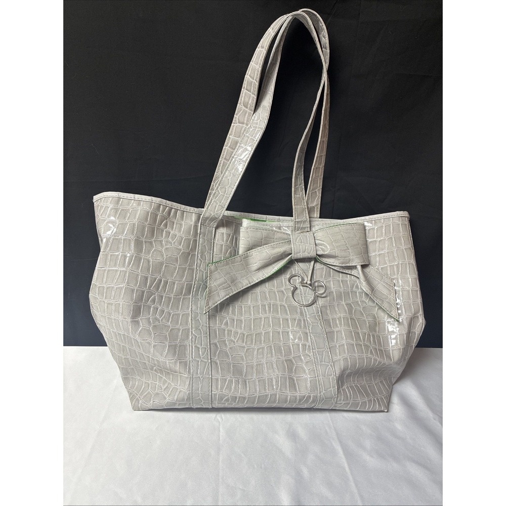Disney Parks Womens Tote Bag Gray Faux Croc Vinyl Bow Mouse Fob Large
